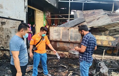 Dipicu Tabung Gas, Dua Kios di Tembung Terbakar