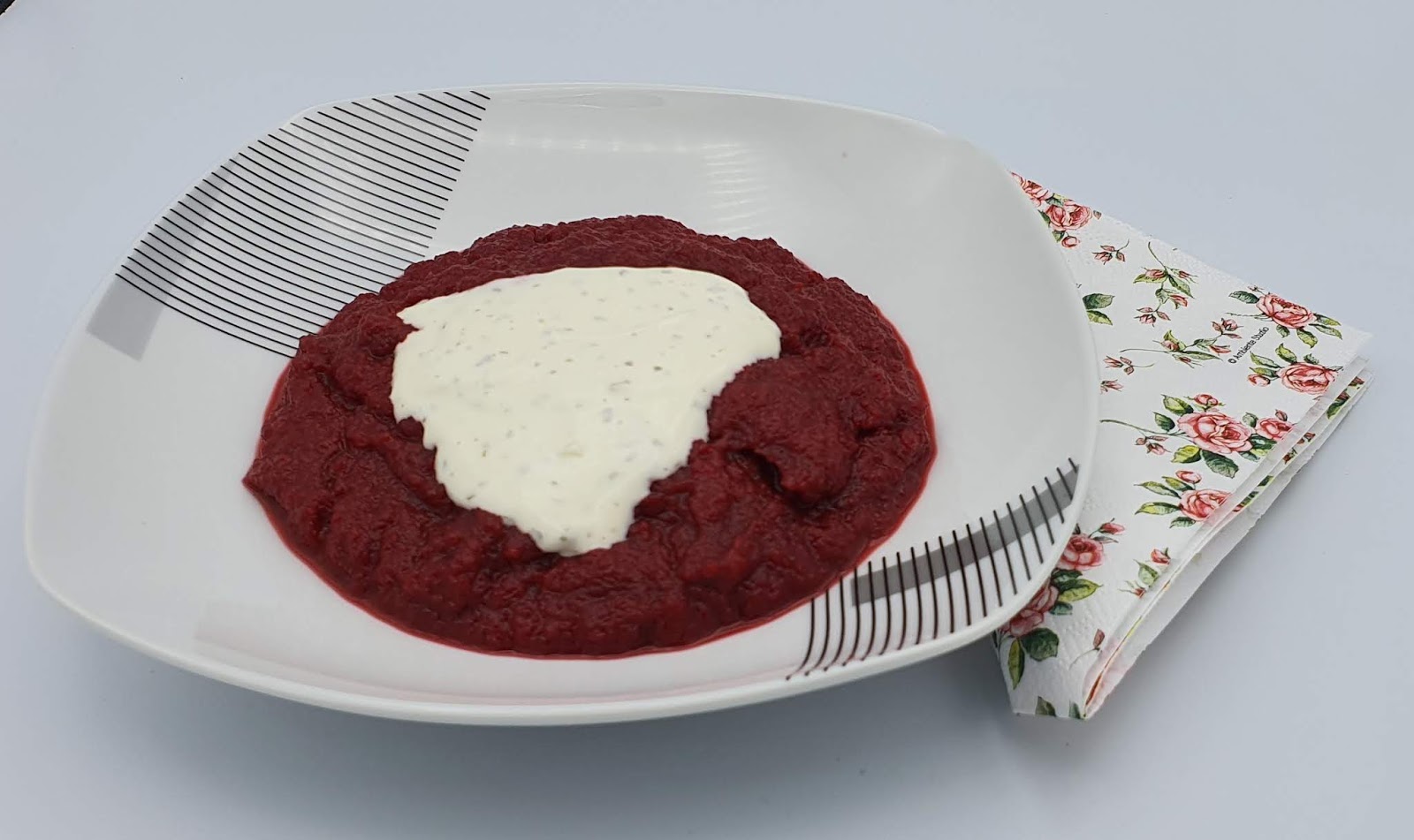 Wessels low carb Welt: Rote-Bete-Cremesuppe mit Ingwer