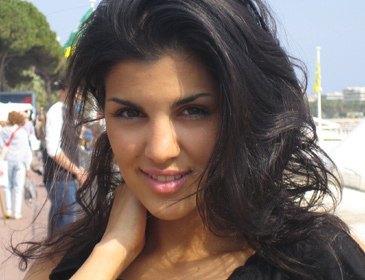 PRISTOIC: AYLAR LIE