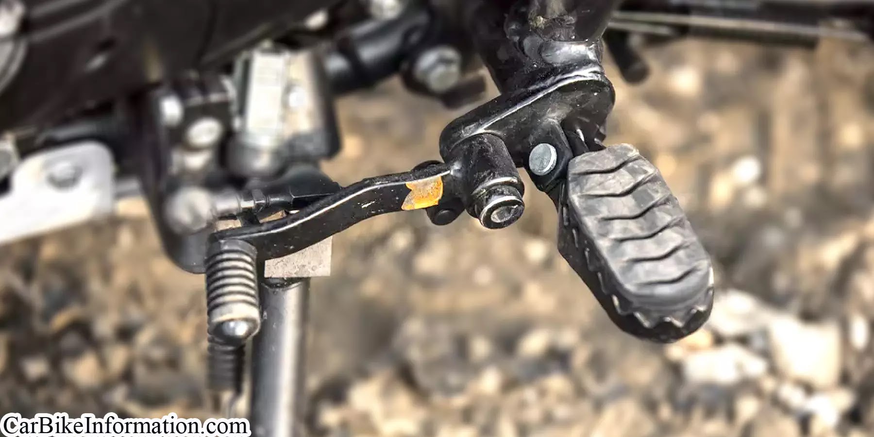 Royal Enfield Himalayan (BS6) Review, Price, Colours, Spec & Feature