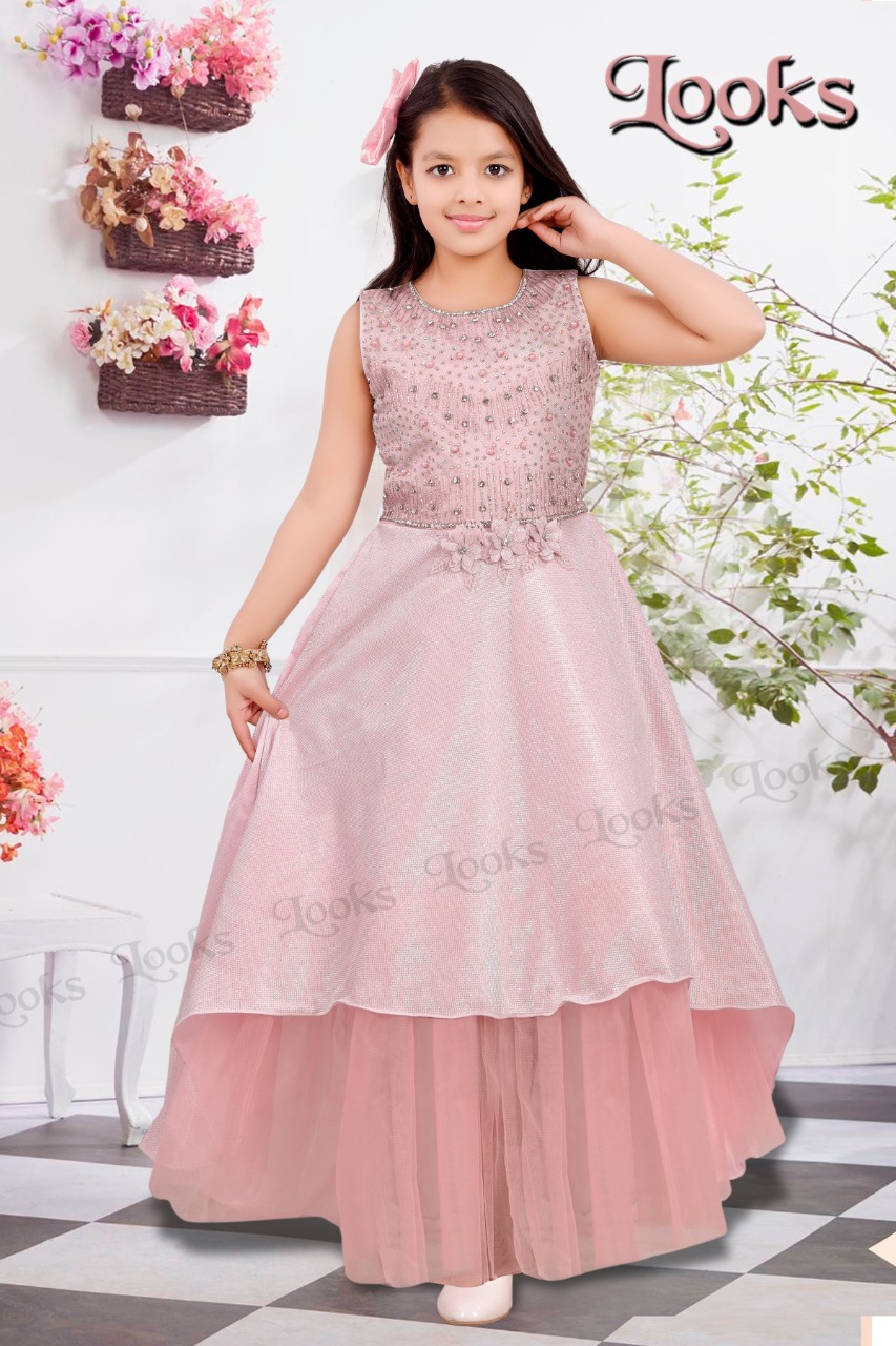 Kids Fashion : Girls casual and party dresses