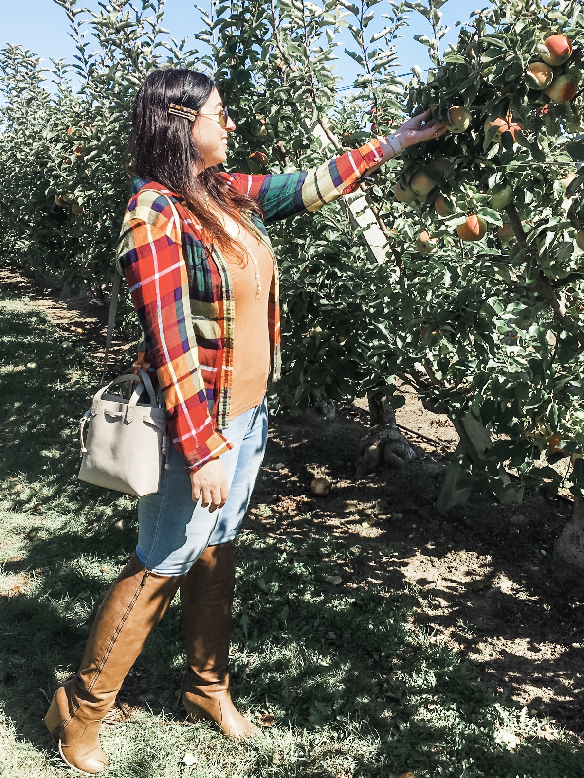 outfits for apple picking