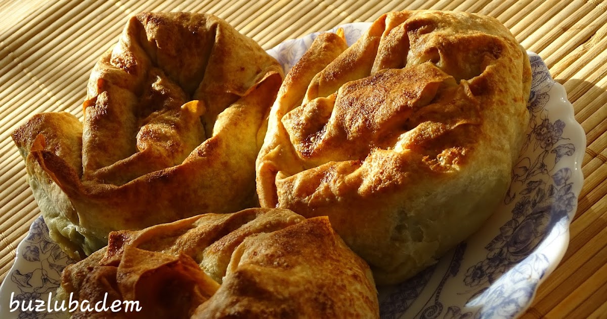 Ispanaklı Gül Böreği