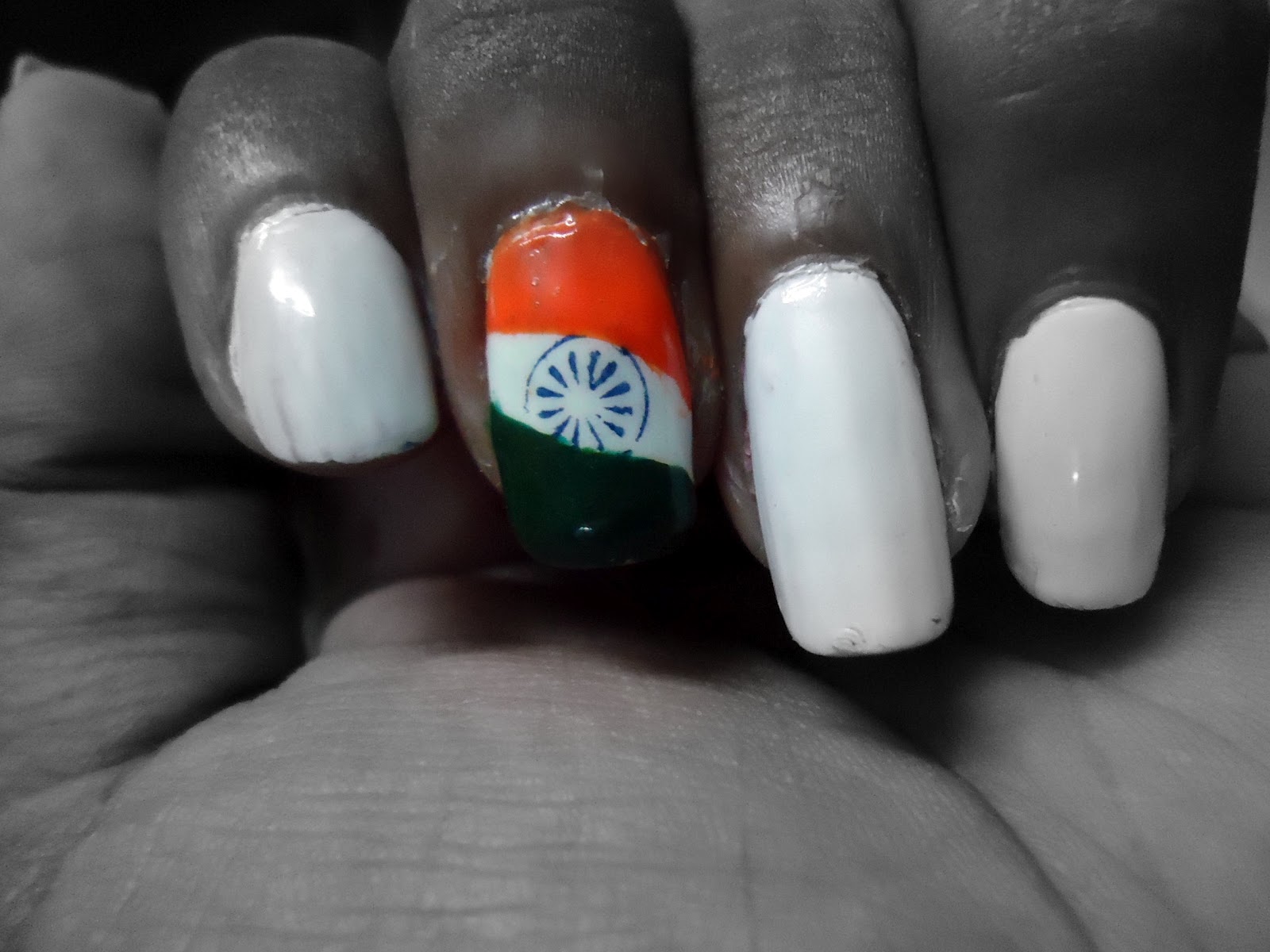 Indian Tricolor nail art- Celebrate the colors of freedom on your nails