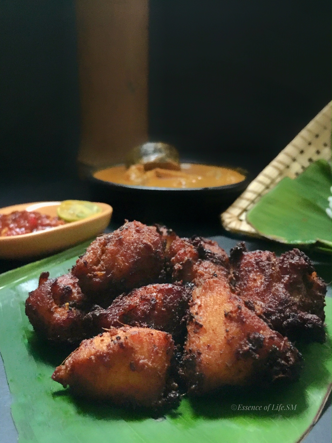 AYAM GORENG BEREMPAH  NASI KAK WOK