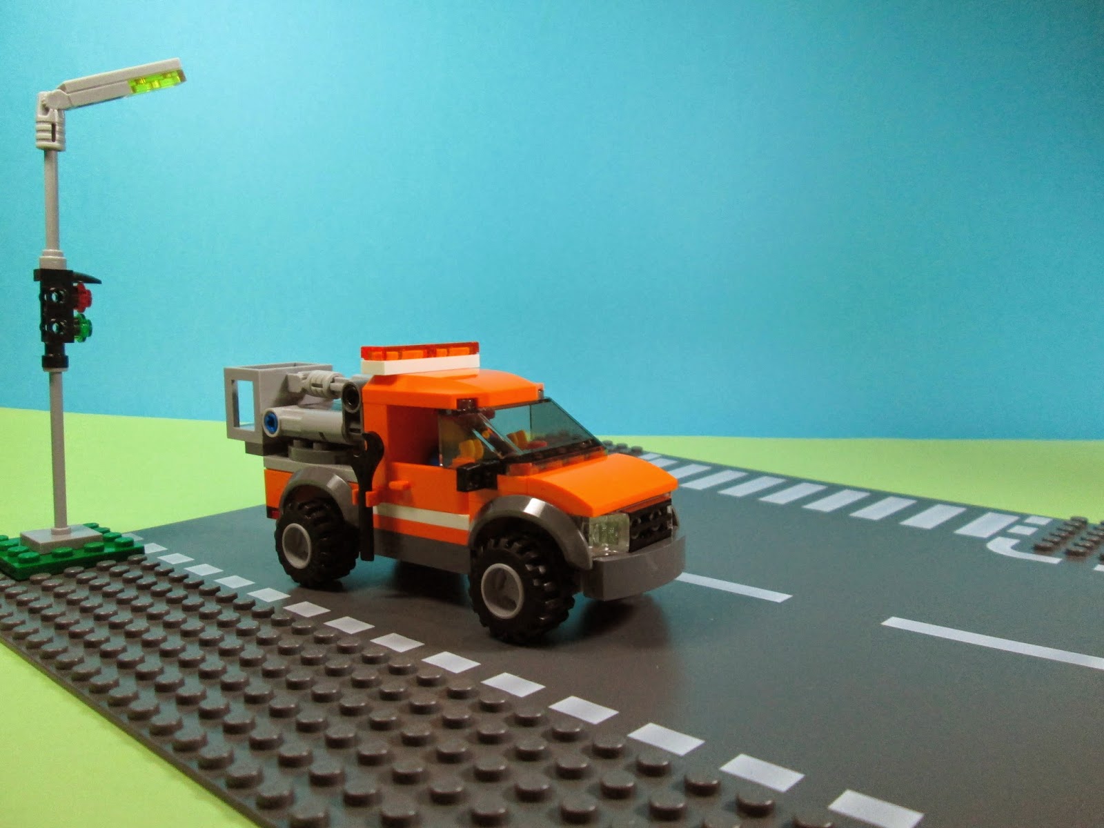 Set LEGO City 60054 - camião para reparar iluminação