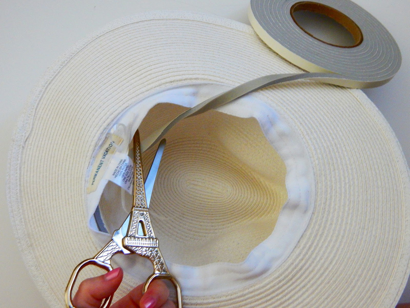 How to Resize a Hat On a Budget Lizzie in Lace