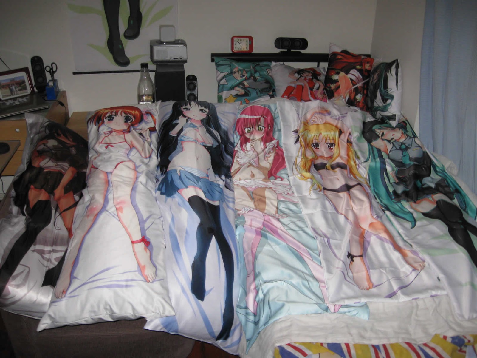 orgia+dakimakura+hentai+anime+pillow+almohada+funda+manga+ecchi.jpg