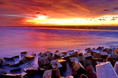 Sunset in Glagah beach
