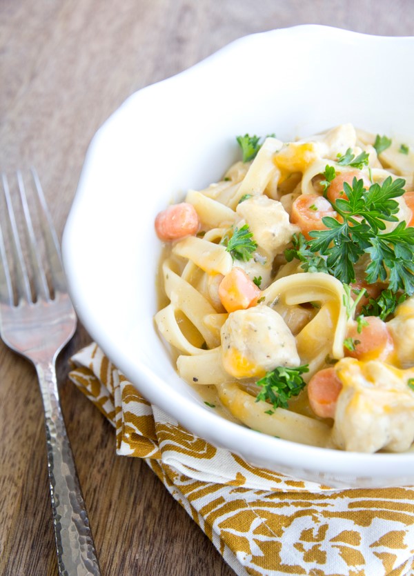 ONE POT CREAMY CHICKEN AND NOODLES FOOD AND DRINK