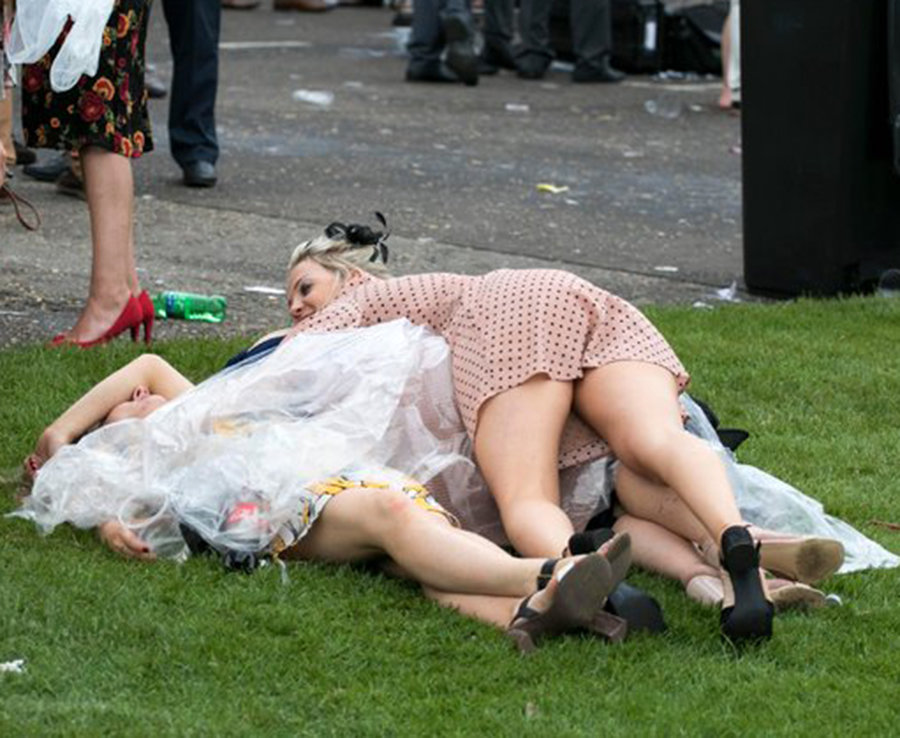 Drunk Girls at the Races 9 : Chester, Aintree and Epsom 2019.