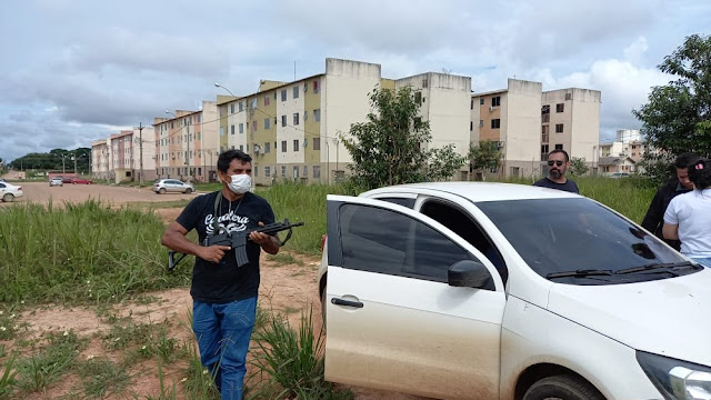 Jovem flagrado no Orgulho do Madeira pode ter sido executado e policiais da Homicídios fazem busca pelo corpo 2 Jovem flagrado no Orgulho do Madeira pode ter sido executado e policiais da Homicídios fazem busca pelo corpo