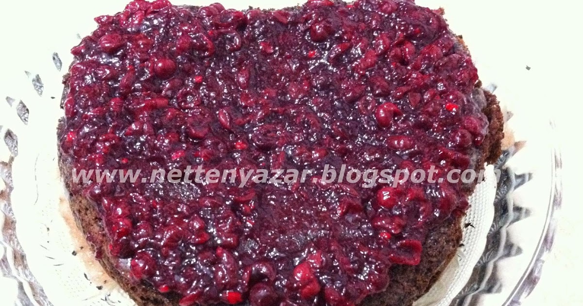 Kakaolu Vişneli Islak Kek Chocolate Cherry Wet Cake NettenYazar