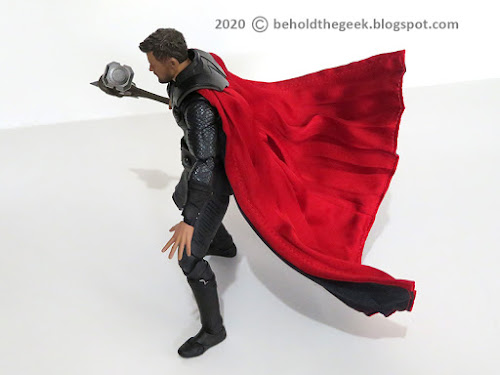 MAFEX Thor action figure cape demonstration