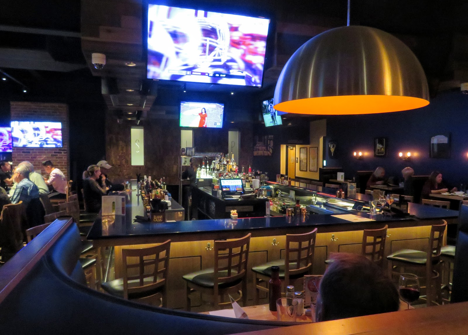 Big Daddy Dave Walnut Grill Family Gathering