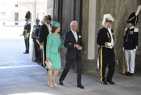 Queen Silvia, Crown Princess Victoria, Prince Oscar, Princess Estelle, Princess Sofia, Prince Alexander, Princess Madeleine, Princess Leonore, Prince Nicolas, Princess Birgitta, Princess Christina, Princess Désirée