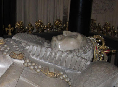 Encyclopedia of Trivia: Queen Elizabeth I of England