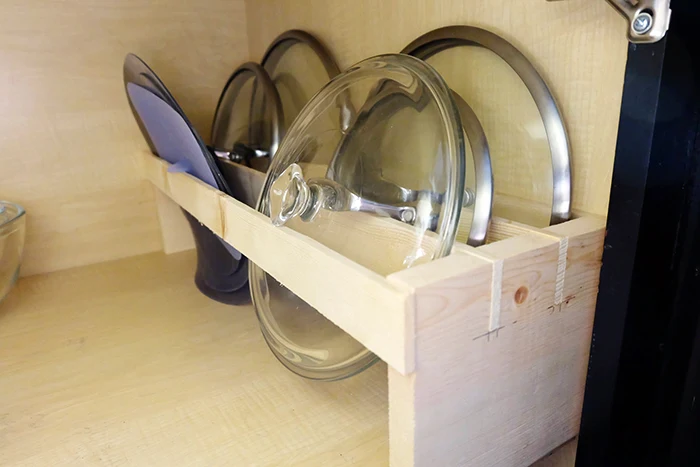 10 Clever Pot Lid Organizer Ideas - How to Store Pot Lids