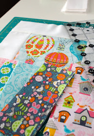 Free throw size quilt pattern from A Bright Corner