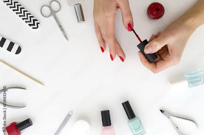Manicure at home ingredients)