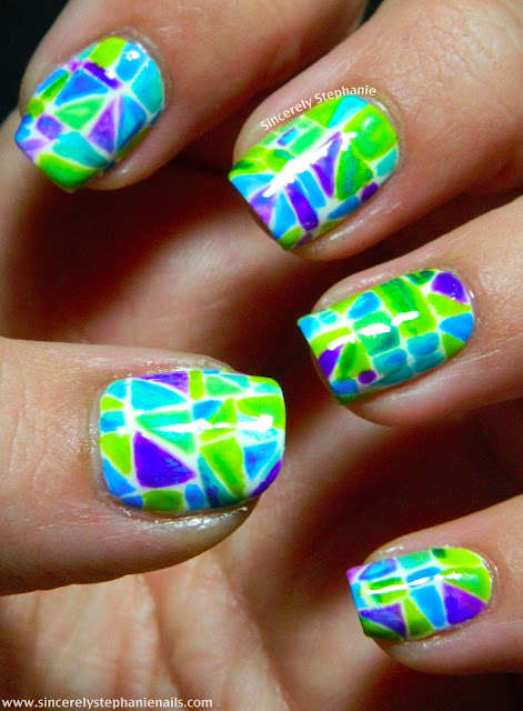 geometric nail art