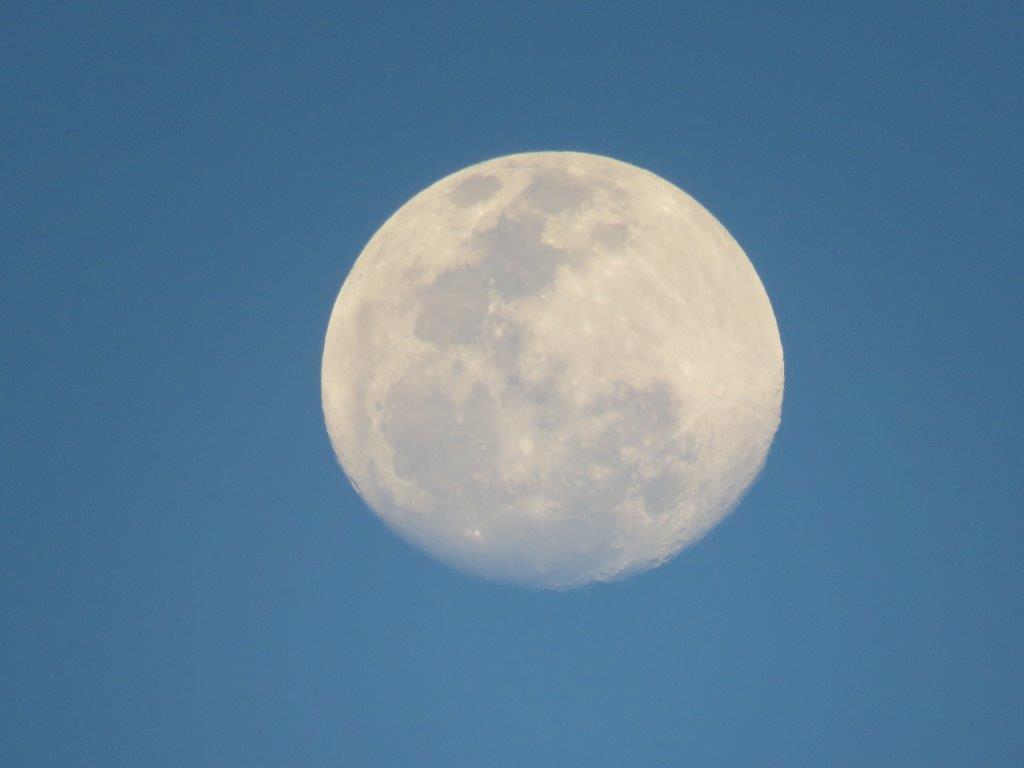 memorable meanders Waxing Gibbous and Full Moon