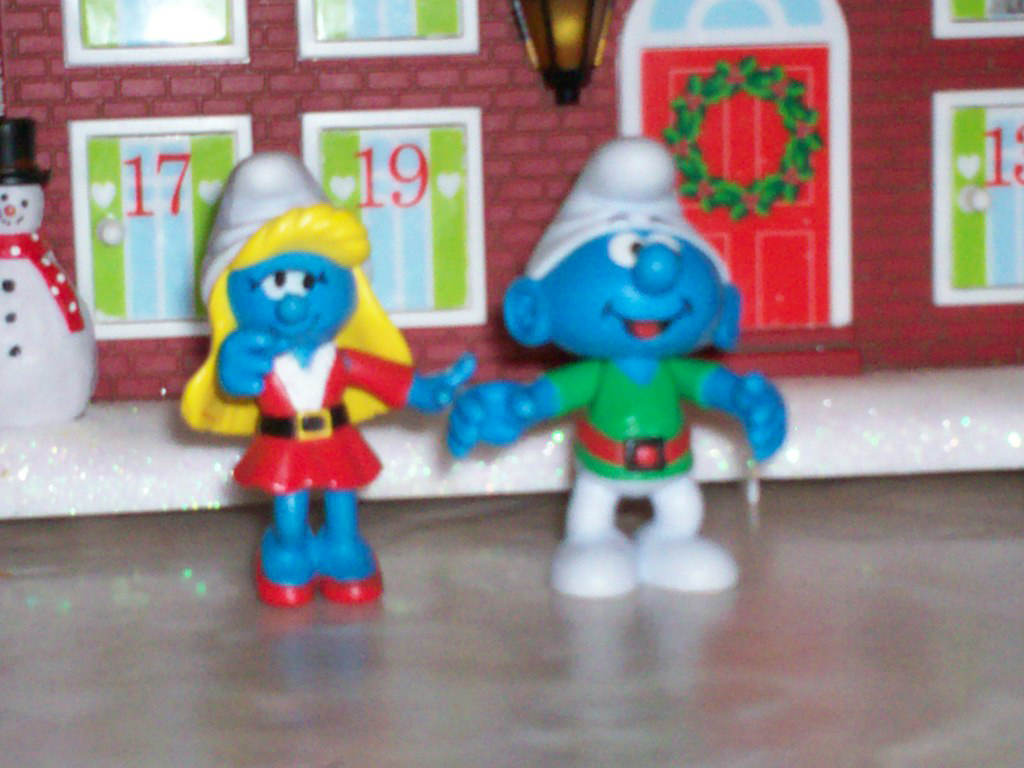 20 Years Before 2000: Christmas Smurf Village