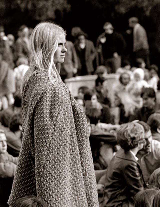 The Summer of Love in 1967: Hippie Life as It Happened in Haight - 17
