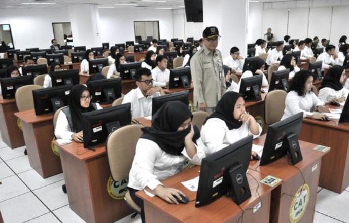 Soal Latihan Tes Cpns 2021 Twk Tiu Dan Tkp Pdf Terbaru Mediasiana Com Media Pembelajaran Masakini