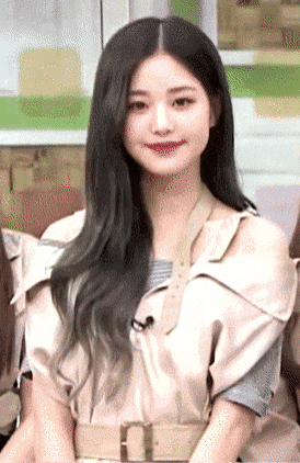 장원영이 무대 밖에서 가장 예뻤던 날
