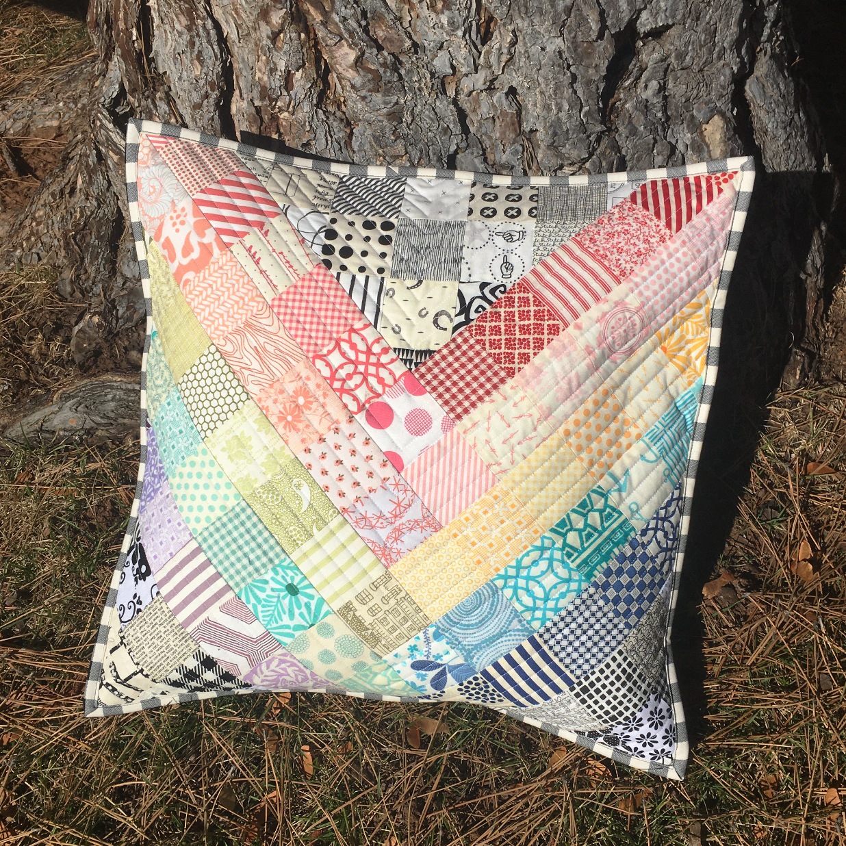 Happy Quilting Pillow Fight With Pillow Talk