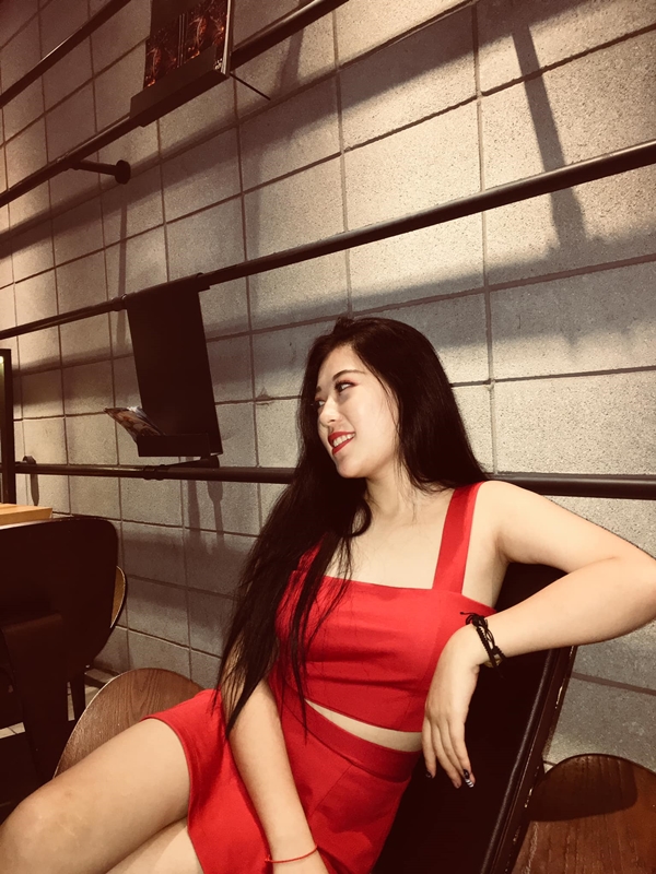 Clip Vũ Phương lễ tân lộ clip nóng