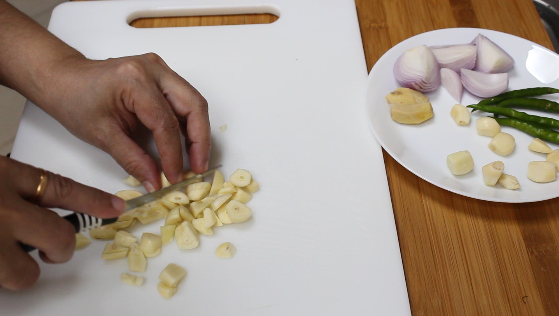 Coriander Green Masala Paste • My Culinary Expressions