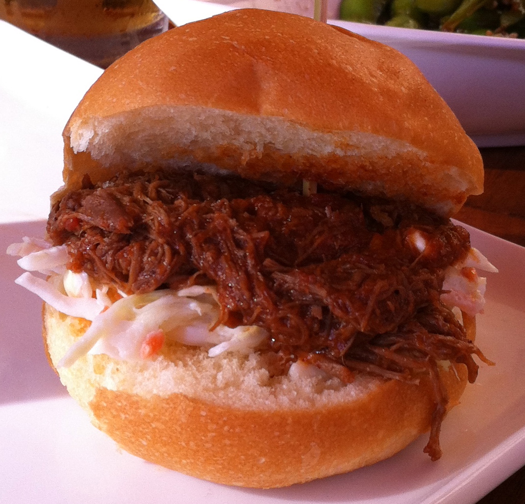 GREAT EATS HAWAII RUM FIRE SHERATON WAIKIKI HOTEL