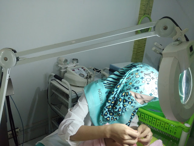 perawatan facial emas di alea