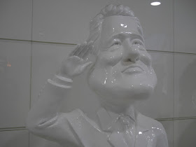 statue of Bill Clinton in Dalian, China