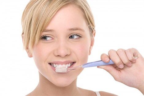 Myths about bad breath make the breath smell bad forever Bad breath can not be cured