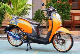 100+1 GAYA MODIFIKASI MOTOR SCOOPY