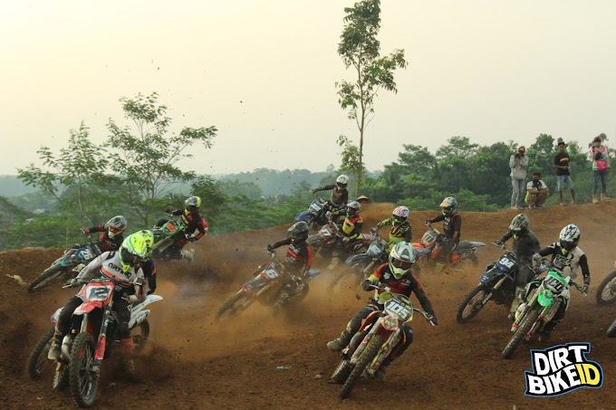 Galeri Hari Sabtu Indiel Grasstrack Motocross Series 2020 Putaran 1