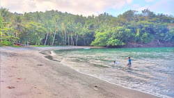 Pantai Buniang Wisata Tersembunyi Pulau Lembeh Kurang di Ketahui Publik