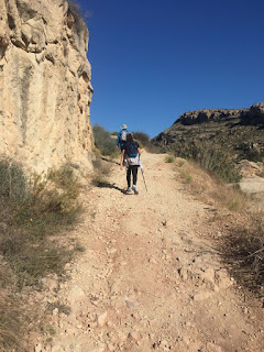 Nos vamos de excursión, embalse de Elche, trekking, senderismo, salida en familia, salida al campo, caminata,