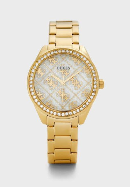 ساعة ذات سوار من الذهب ساعة ذات سوار من الذهب