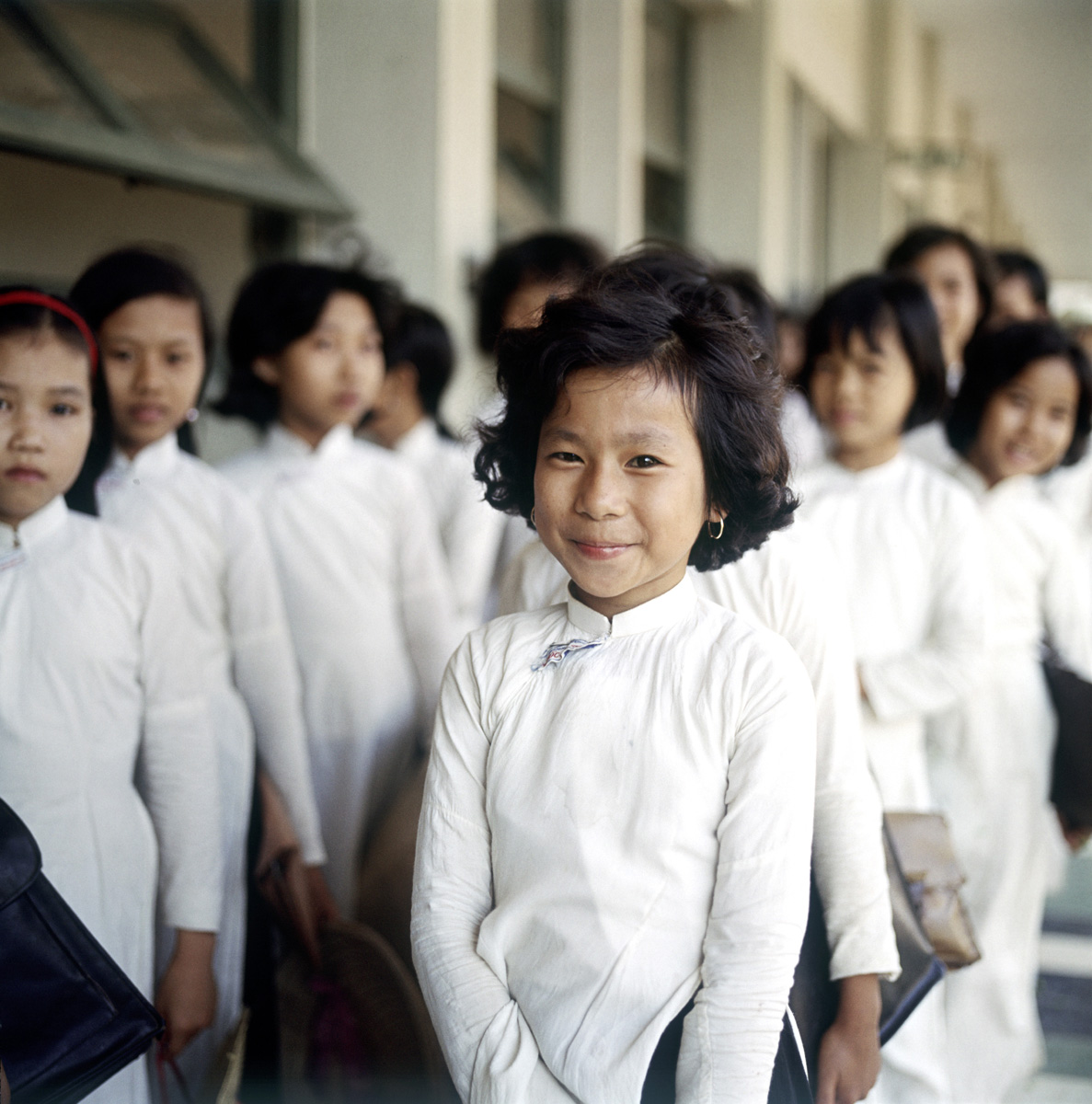 Nụ cười còn mãi theo thời gian của trẻ em miền Nam Việt Nam Nụ cười còn mãi theo thời gian của trẻ em miền Nam Việt Nam