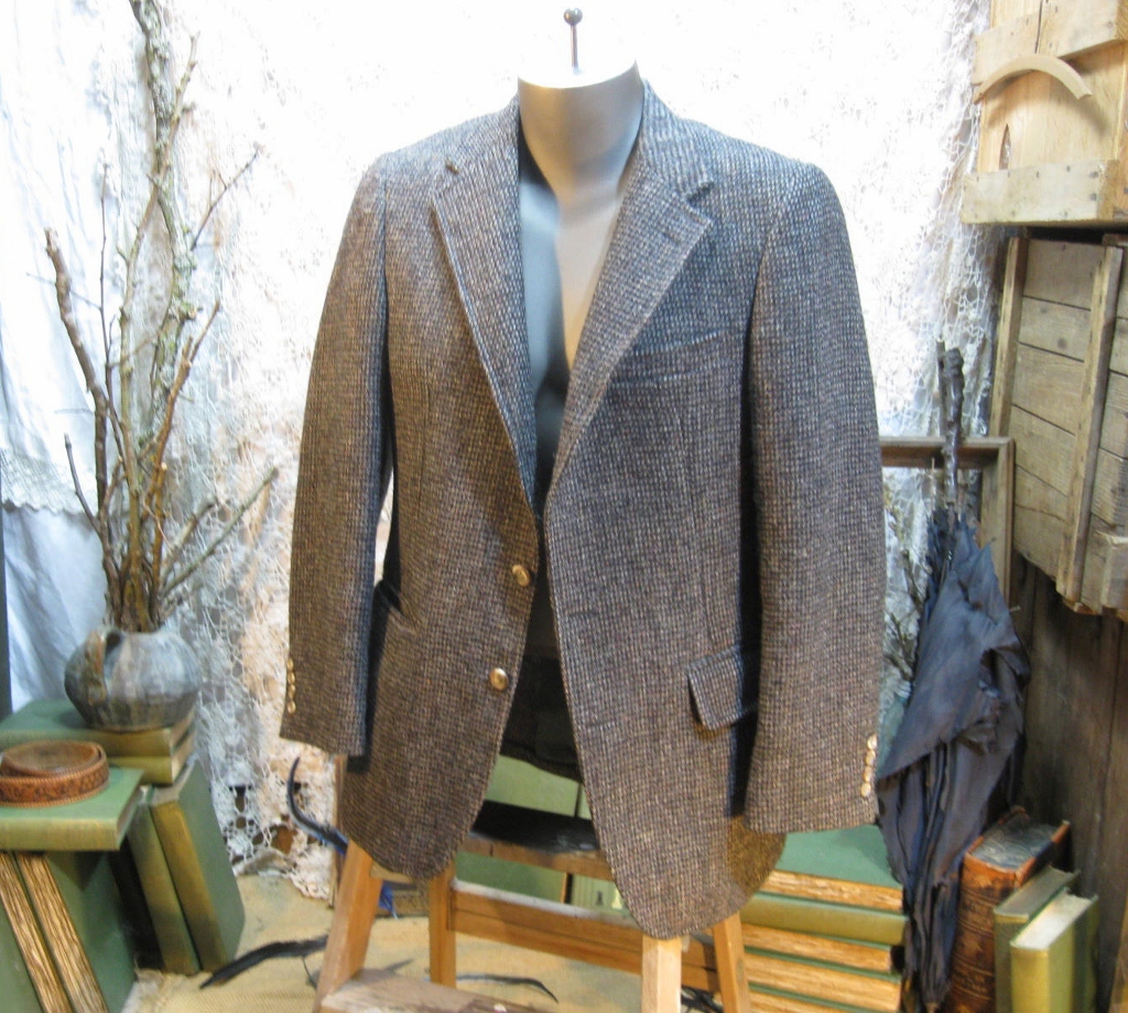 funkoma vintage*the recycled life: Button Up Your Overcoat