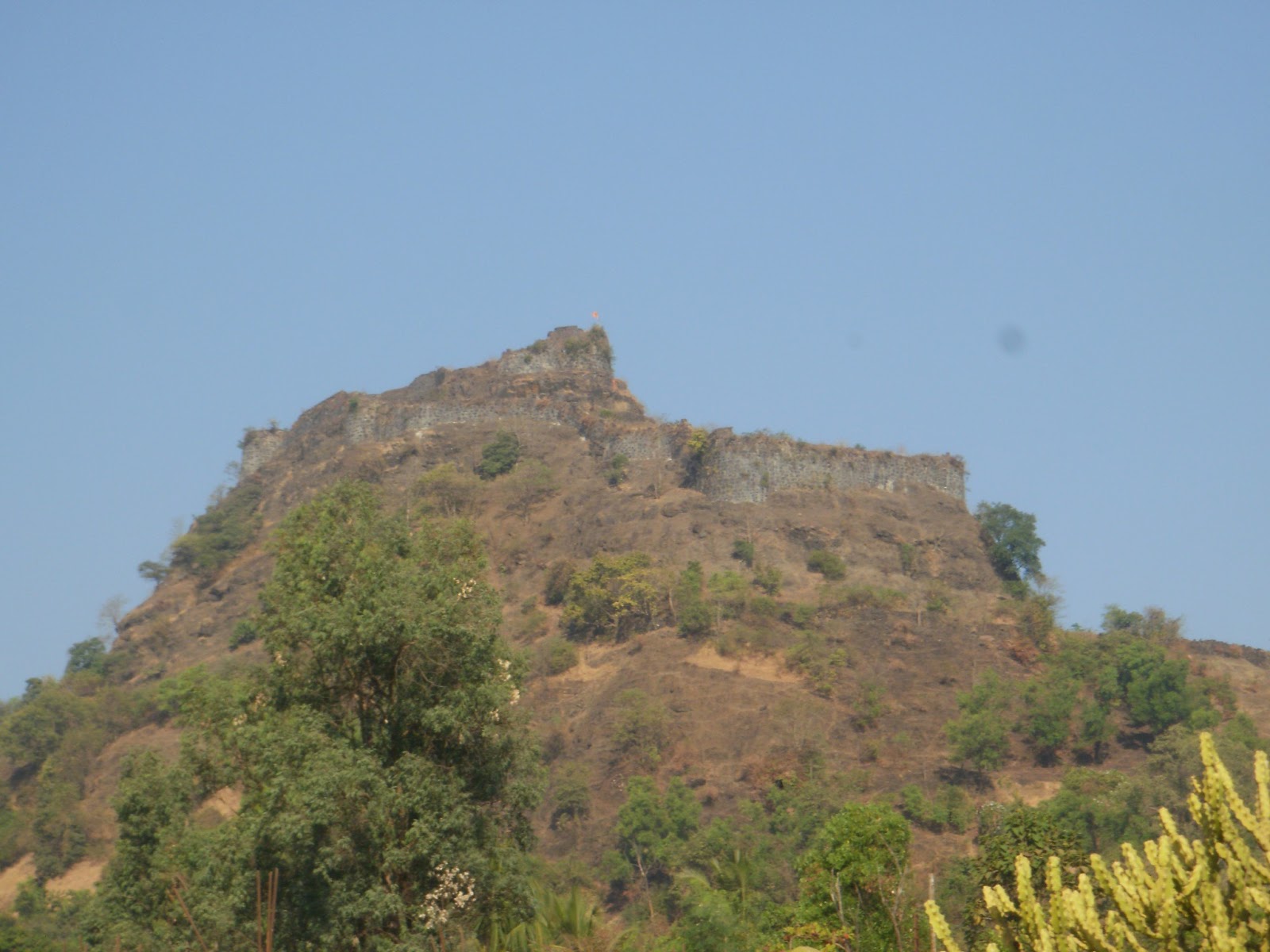 Anurag's Corner: AvchitGad-Birwadi Fort-GhosalGad-TalaGad-Kuda Caves ...