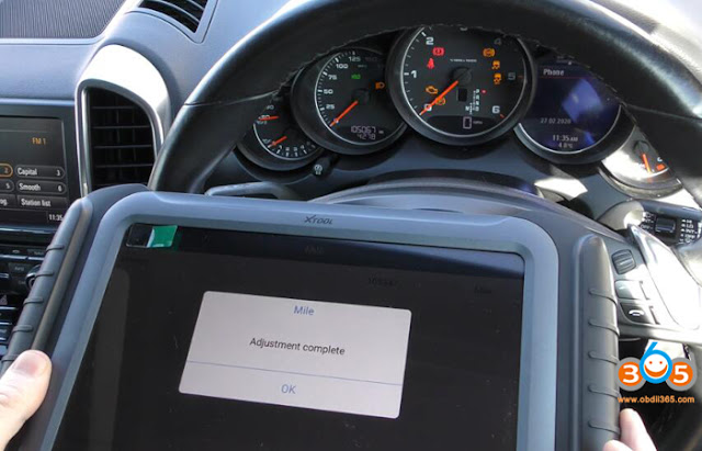 xtool-h6-porsche-cayenne-km-change-12