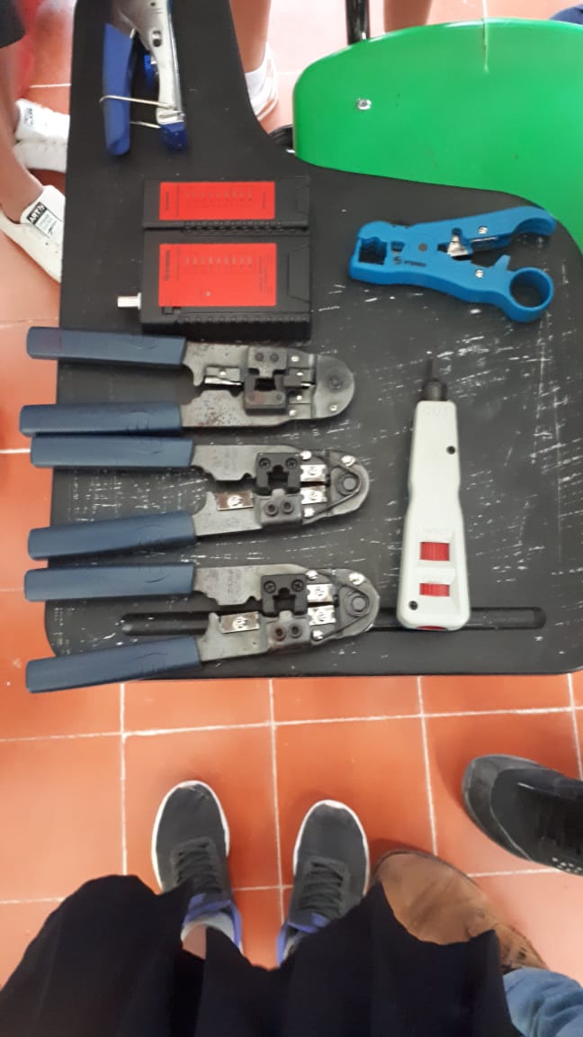 Redes : Configuración de Jack RJ45