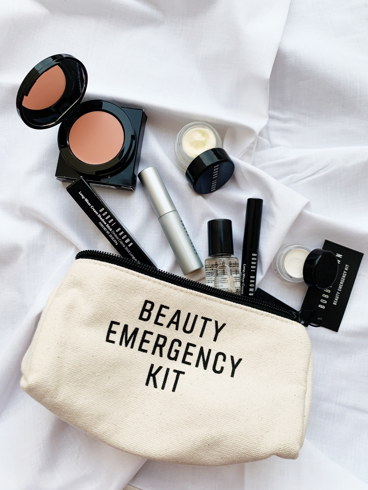 Bobbi Brown Beauty Emergency Kit 3.0 Review