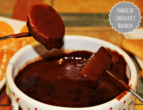 FONDUE DE CHOCOLATE Y NARANJA