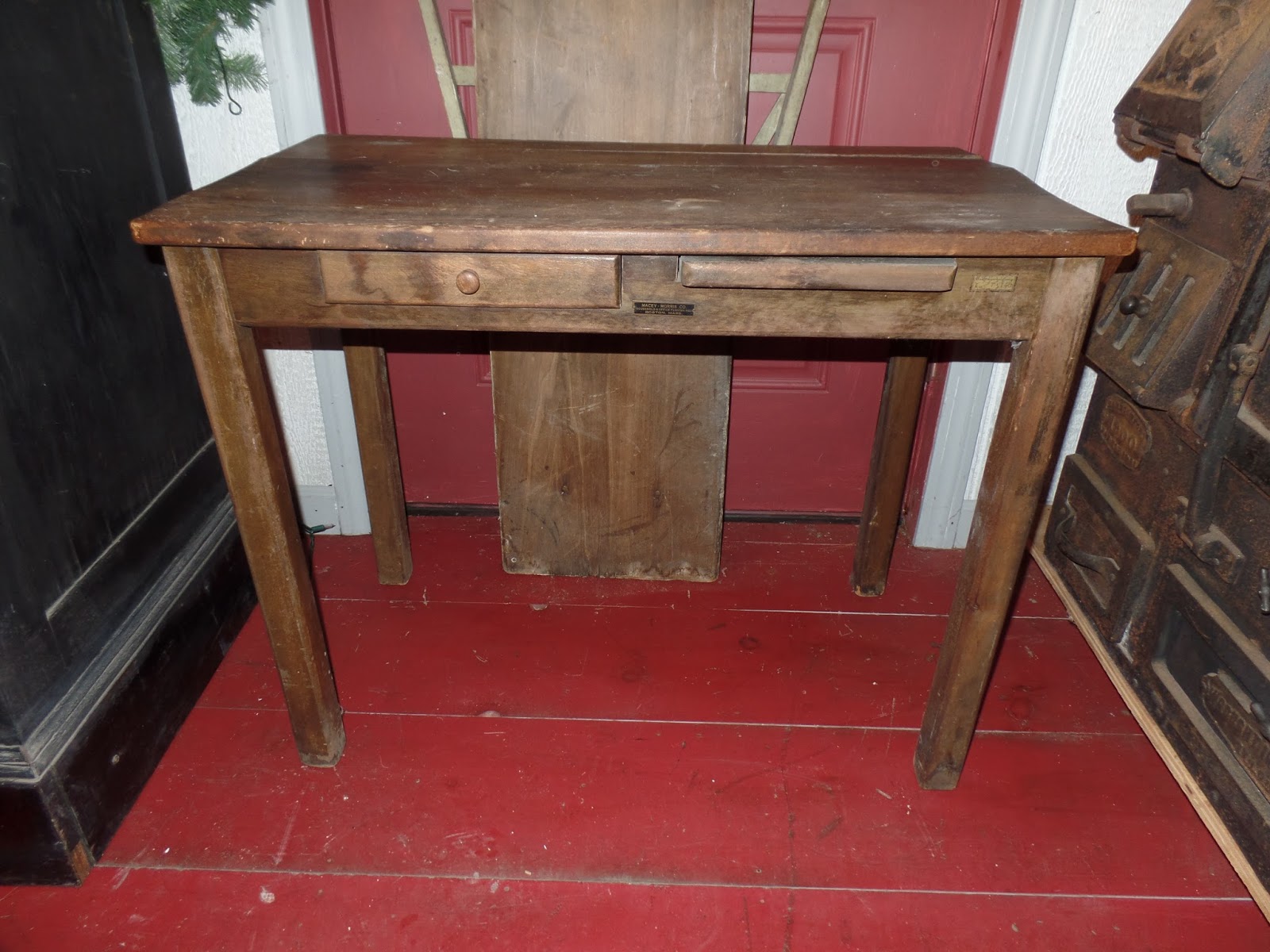 Log Cabin Antiques Gifts Old Wooden Desk With Great Rustic Look